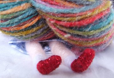 Free Knitting &amp; Crochet Patterns sorted by yarn type - Crystal